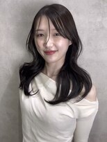 ルノン フィージュ(LUNON fieju)&nbsp;黒髪クラゲヘアーオリーブグレー小顔ココアベージュ