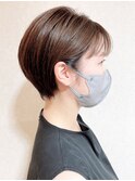 ショートボブ25(耳かけ)