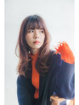 ページボーイ美容室 ラフに動くロングレイヤー