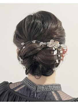 コーチ(COACH) ヘアアレンジ