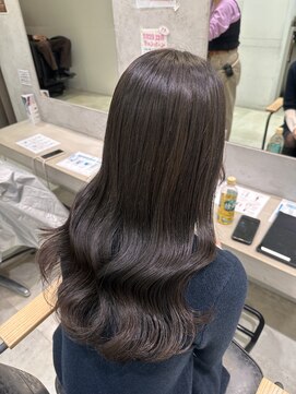 ビブ(VIV) 韓国風/グレージュ/透明感/艶髪/暗髪