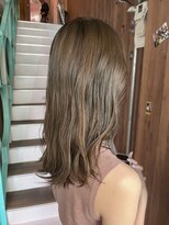 アヴァンス 天王寺店(AVANCE.) オリーブベージュ×透明感