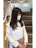 オリーブベージュカラー