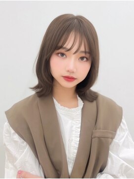 ユーフォリア 青山(Euphoria) くびれヘルシースタイルふんわりカールショコラアッシュ