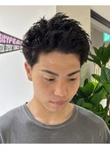 無造作スパイキーショートテーパーフェードピンパーマ