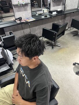 セカンド(2ND) スパイキーショート