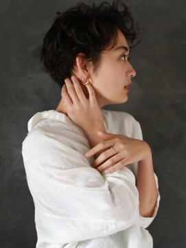 フリップビーアヴェダ(FLIP B AVEDA) 本八幡×黒髪×ショートパーマ×30代からのショートスタイル