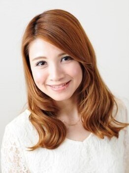 髪のお悩みに合わせて選べるハホニコトリートメント使用◎髪の内部から栄養を補給し、艶感のある仕上がり＊