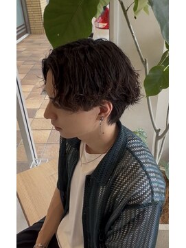 トレス(Tress) 縦落ちスパイラルパーマ【いわき/平/Tress】