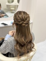 ベルグロー(BELLEGROW)&nbsp;ハーフアップ/お呼ばれヘア/ゆるふわヘア