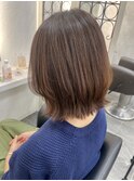 くびれボブ×オリーブベージュ