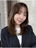 美髪ワンカールレイヤーミディアムシースルーバングヘア