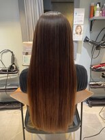 シェルベアー 銀座(ShellBear)&nbsp;アホ毛・パヤパヤ毛改善×縮毛矯正[縮毛矯正/髪質改善/銀座]