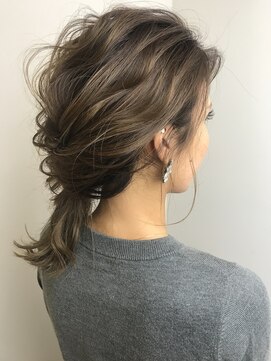 アヴァンス 江坂店(AVANCE.) 無造作ポニーテール