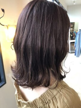 ヘアーアイストゥーレ(HAIR ICI TRE) ラベンダーベージュ外ハネBOB