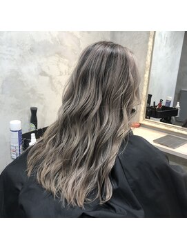 アポロ 横浜駅店(apollo) バレイヤージュ36式