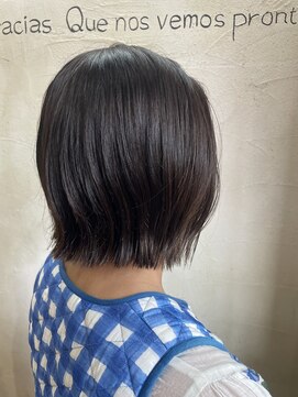 フェイスデコ アヴェダ セカンド(FACE DECO AVEDA/2nd) 切りっぱなし外ハネボブ