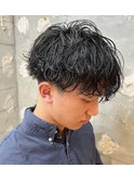 センターパートニュアンスパーマメンズマッシュパーマ札幌大通