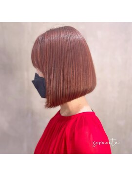 ソラオオイタ(SORAoita) 前下がりボブ×オレンジヘア