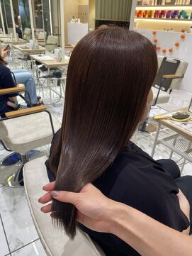 ゼスト フィーノ(ZEST fino) 【立川ZESTfino】ツヤ感たっぷりカカオブラウン