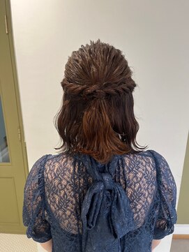 エミィ(emme) ヘアセット20代30代髪質改善ハイライトブリーチカット立川