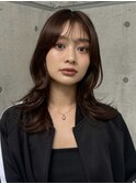 顔周りレイヤーカットくびれヘアミルクティーベージュカラー