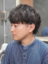 ノーエン(noen)&nbsp;メンズマッシュパーマツイストスパイラルパーマニュアンスパーマ