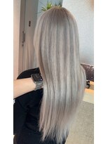 天神美容室&nbsp;ダブルカラー／レイヤーカット／ハイトーン