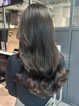 アイティー バイ アルバム 中野店(IT by ALBUM) 美髪韓国ヘア顔周りレイヤーくびれヘアロング_ba536181