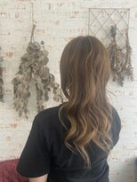 アカイトビラ ヘアケアサロン(AKAI TOBIRA Hair Care Salon)&nbsp;ハイライト×ハイトーン