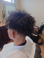ヘアースタジオ モモ(Hair studio MoMo)&nbsp;ツーブロック×ツイストパーマ