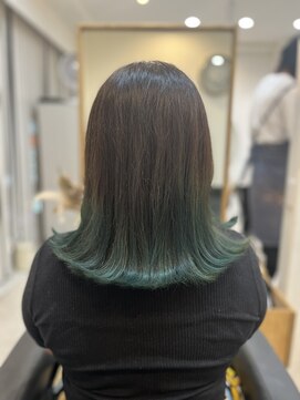 エリス ウメダ(Eliss umeda) グラデーションカラー！