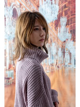 オーバーキャプテンネイキッド(OVER CAPTAIN NAKED) ルーズに動くレイヤースタイル