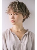ミルクティーベージュでこなれヘアショート