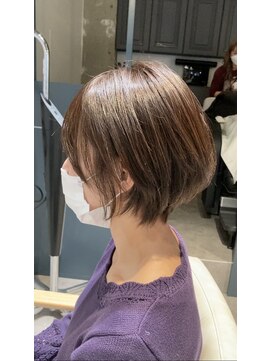 ゼストカロン(ZEST Kalon) 大人女子 くびれマッシュショート