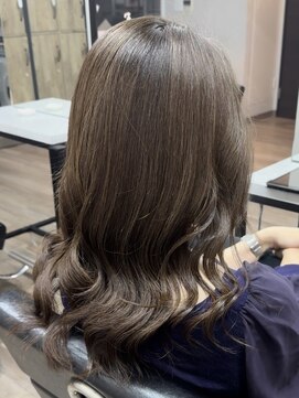 ヴィフ 大船(VIF) 脱白髪染めカラー/白髪ぼかしハイライト/グレージュ/大船駅/大船