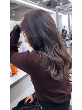 ジルブラン(JIL BLAN) ハイライトバレイヤージュダブルカラー20代30代40代グレージュ