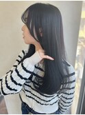 うる艶 ストレート 顔周りカット グレージュ 内巻き ロング