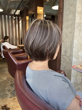 キー(key) ハイライトカラー(ご新規様は不可、2回目からハイライト可能)