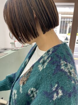 キートス 高知店(kiitos) ★パツっとミニボブ
