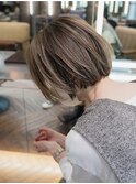 バレイヤージュアッシュベージュミニボブ