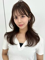 ユーフォリア 渋谷グランデ(Euphoria SHIBUYA GRANDE)&nbsp;顔周りカット 韓国くびれヘア 10代 20代 ブラウンベージュ 艶髪