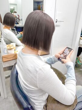 エンネ 新宿(enne) マロンベージュ/オリーブグレー/ダブルカラー/ボブ/小顔新宿