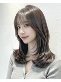 黒髪/グレーベージュ/レイヤーロング/前髪パーマ[新宿駅]