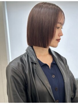 ネスト(NEST) ボブラインボブベージュカラー艶カラーパツっとライン