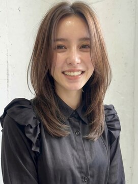 カバーヘア ブリス 戸田公園西口店(COVER HAIR bliss) グレージュブラウンくびれレイヤーウルフカットA13戸田公園30代
