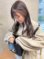 エウペ 渋谷(WEUPE)&nbsp;斜めバング/グレージュカラー/デザインカラー/シルキーベージュ