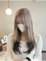 ライフイズモーメント 浜松富塚店(Life is...Moment)&nbsp;ホワイトベージュ×ブラック