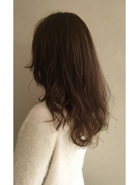 ロンド 銀座(Lond) 透明感☆ミルクティーアッシュベージュ 担当 伊原