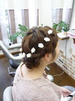 エイチワイヘアーデザイン(HY hair design)&nbsp;ラプンツェル風のお花